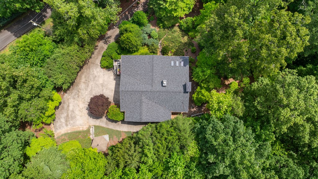 1030 Country Club Drive