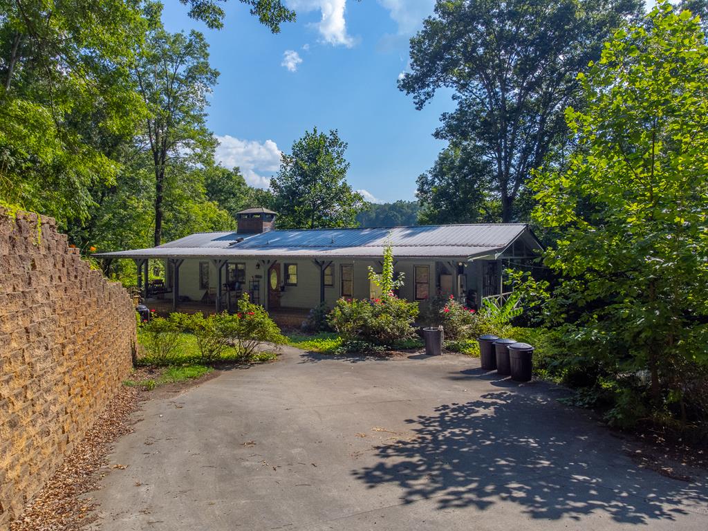 711 Roller Mill Road