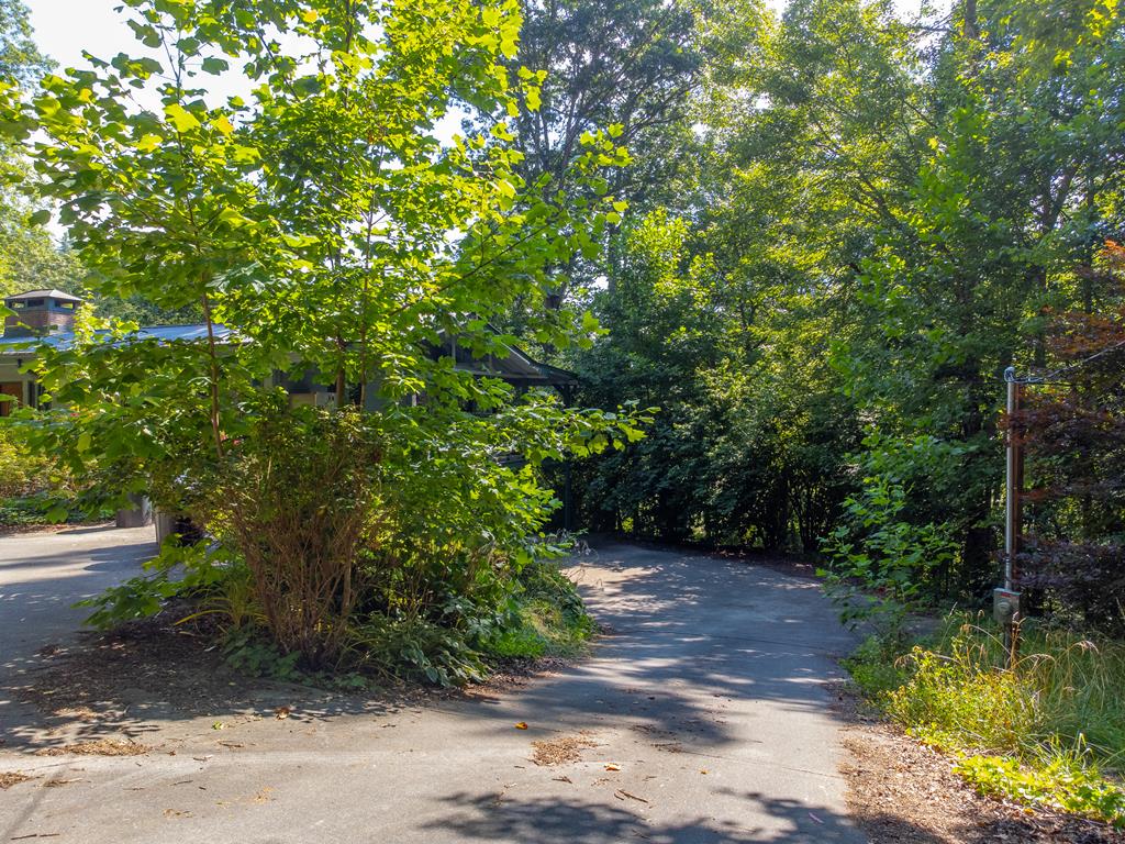 711 Roller Mill Road