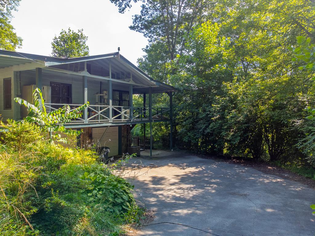 711 Roller Mill Road