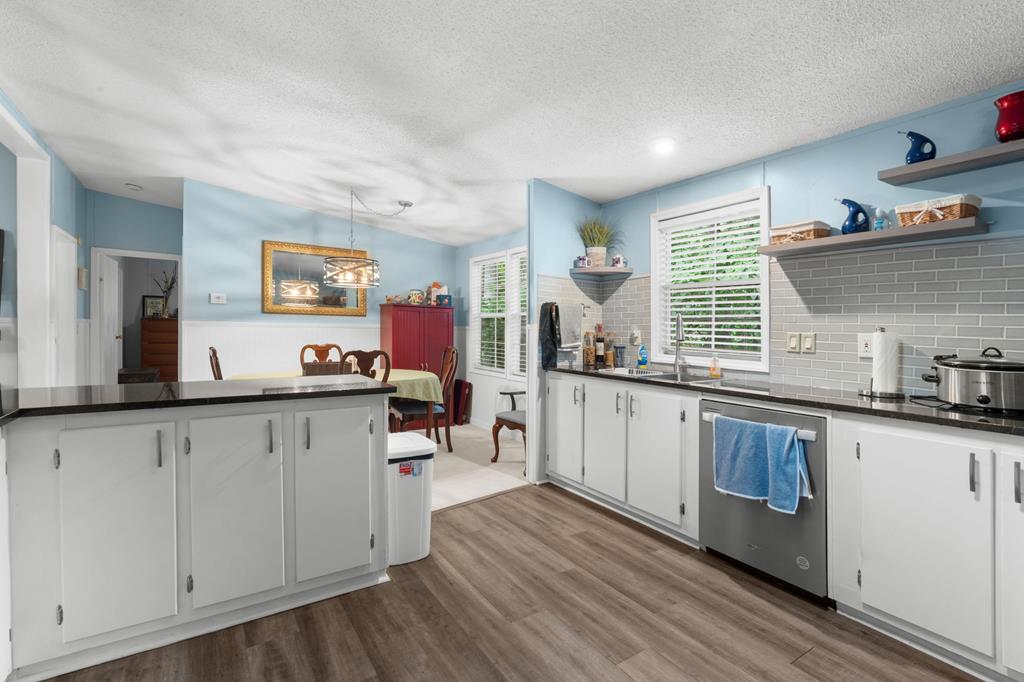 427 Carolina Village Circle