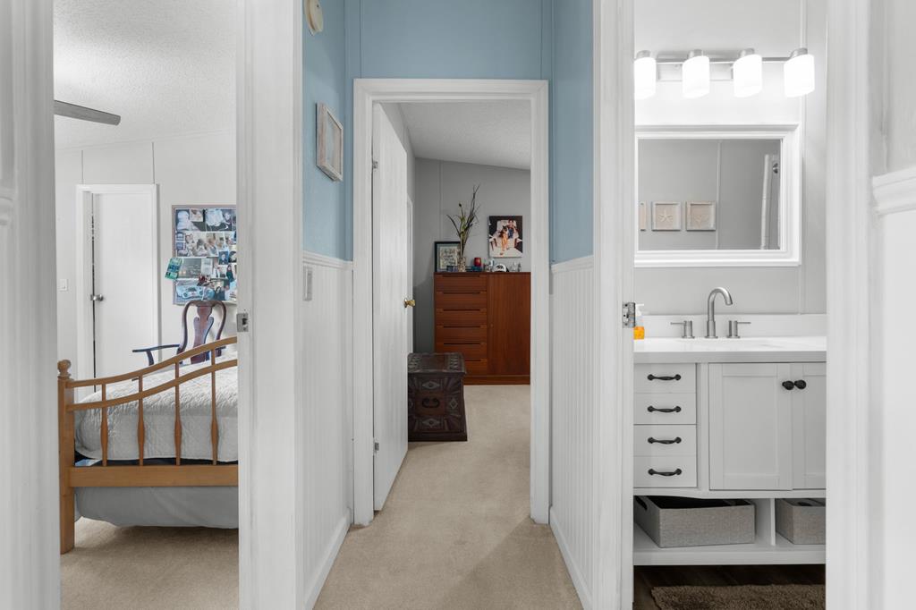 427 Carolina Village Circle