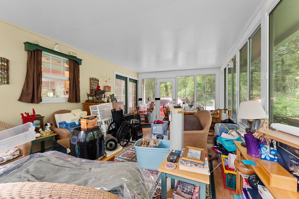 99 Bentwood Dr