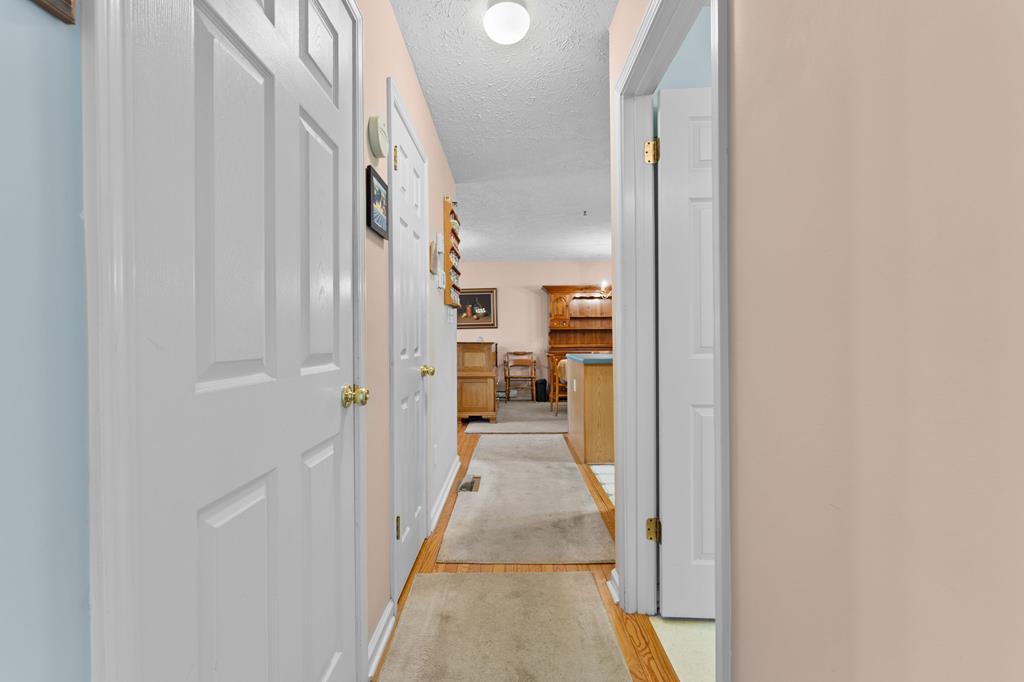 99 Bentwood Dr