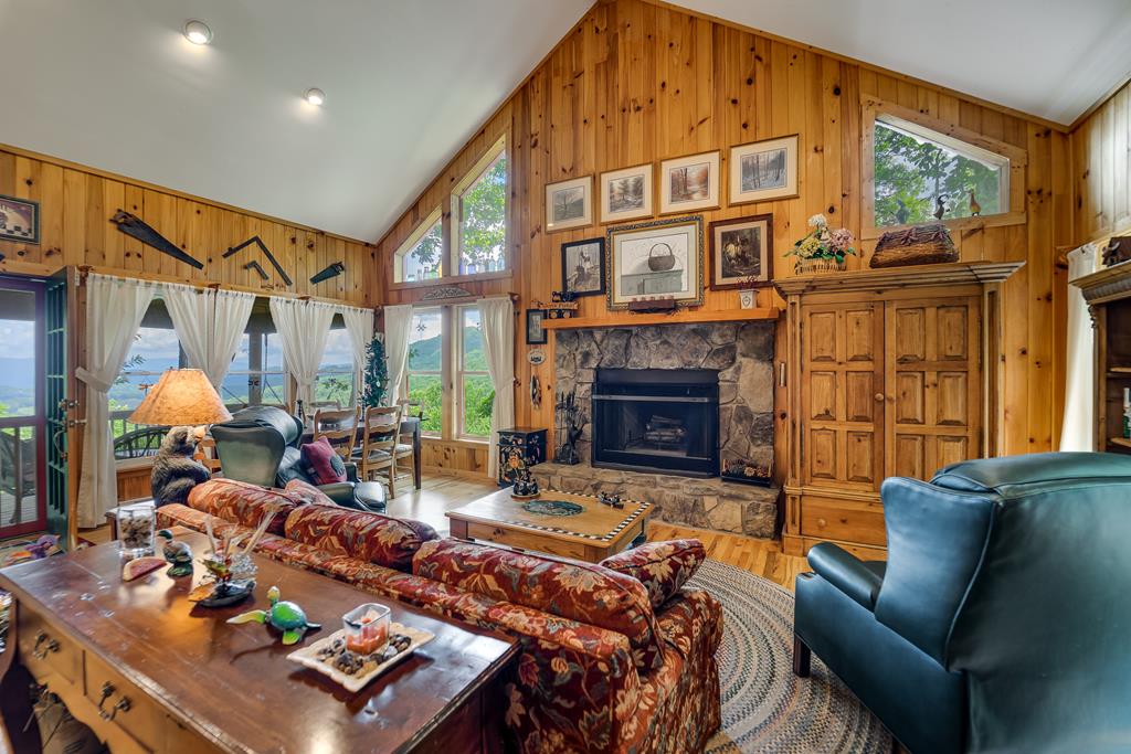 544 Sundance Lane