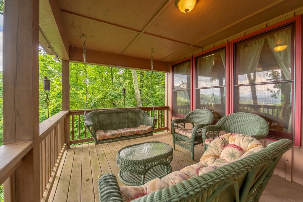 544 Sundance Lane