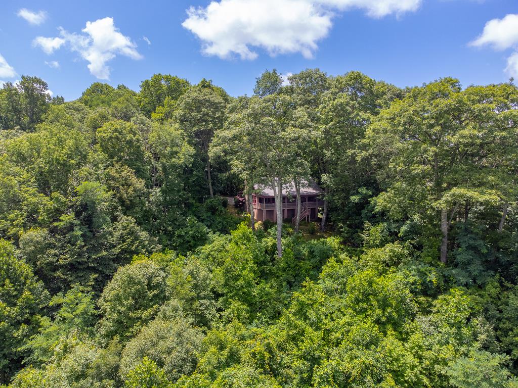544 Sundance Lane