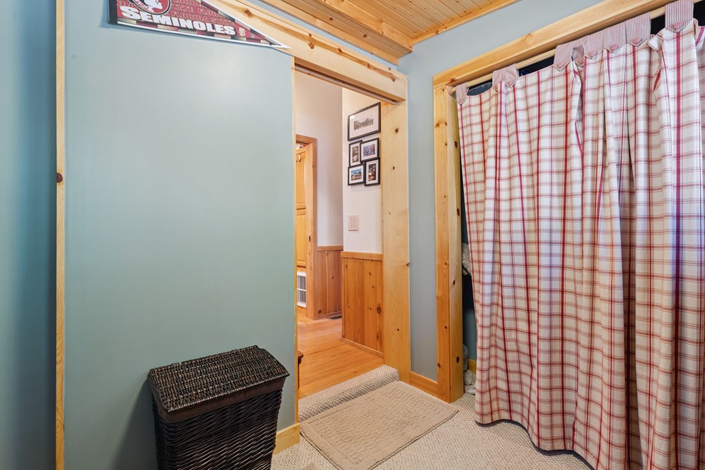 301 Thumpers Trail