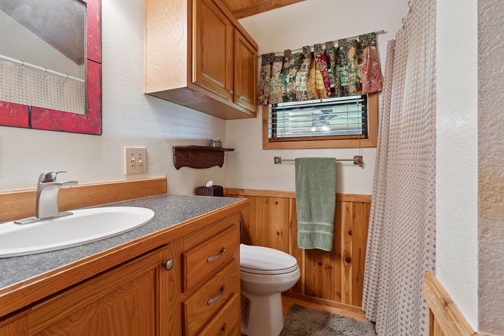 301 Thumpers Trail