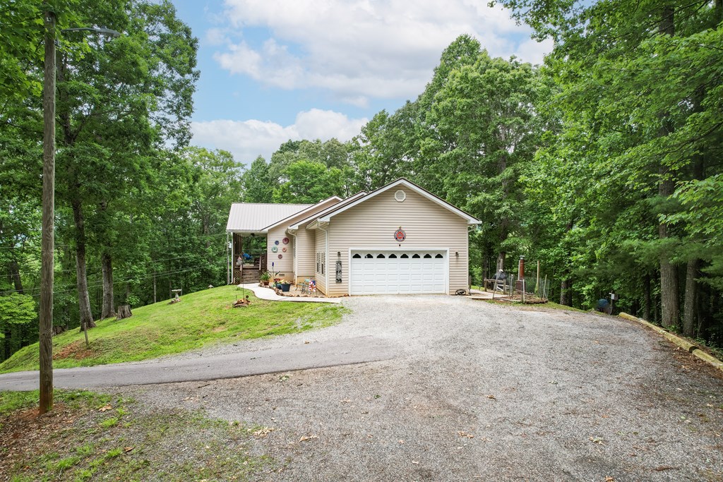220 Bear Mountain Road
