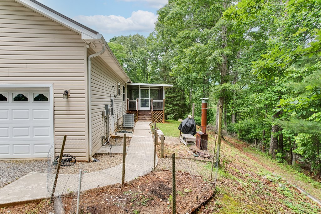 220 Bear Mountain Road