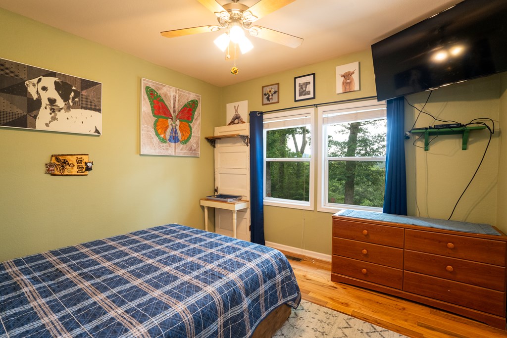 220 Bear Mountain Road