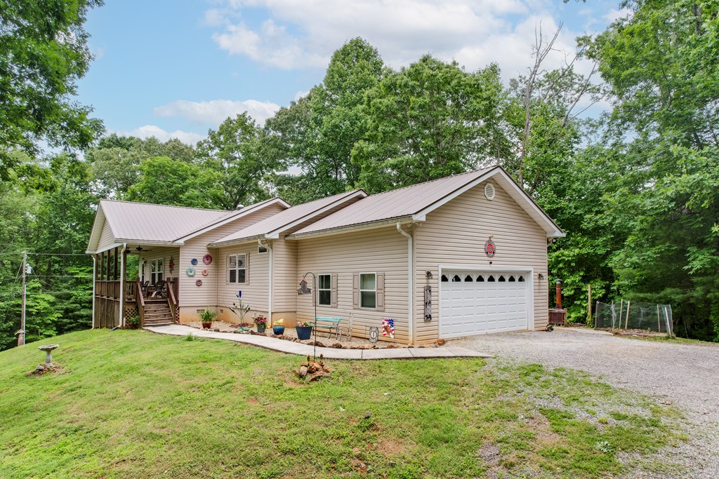 220 Bear Mountain Road