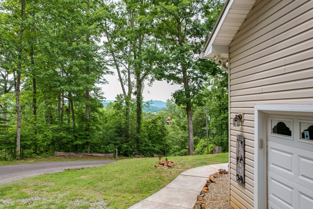 220 Bear Mountain Road