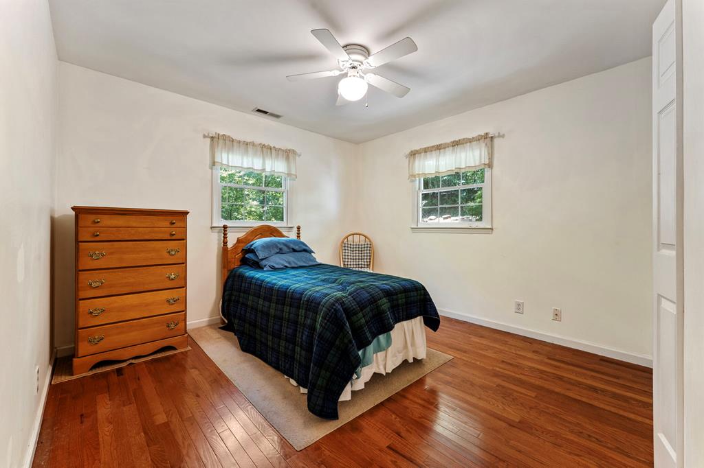 50 Centre Farms Road