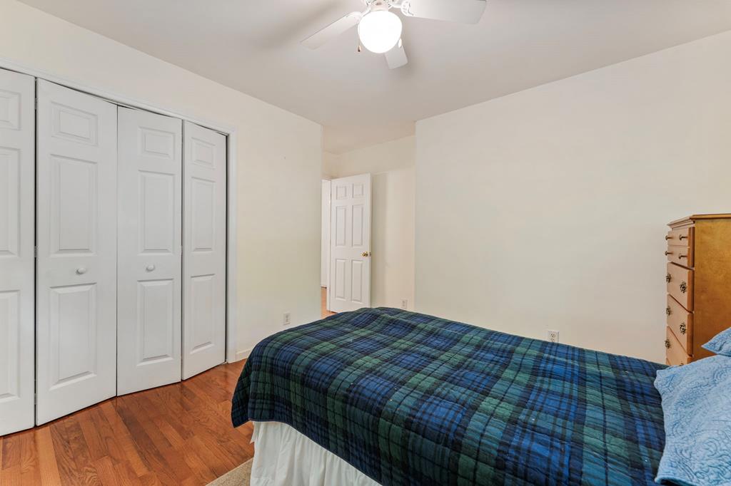 50 Centre Farms Road