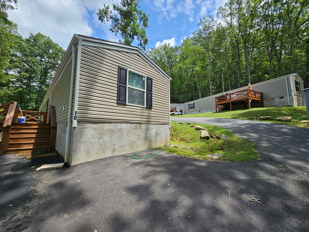 6103539 Boulder Court