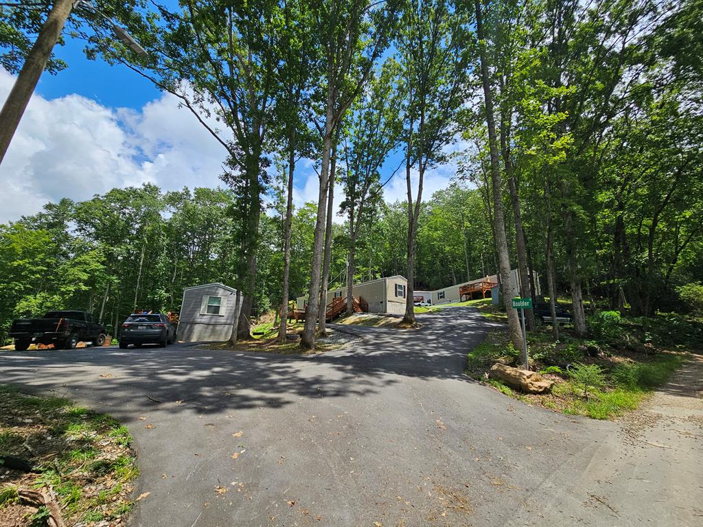 6103539 Boulder Court