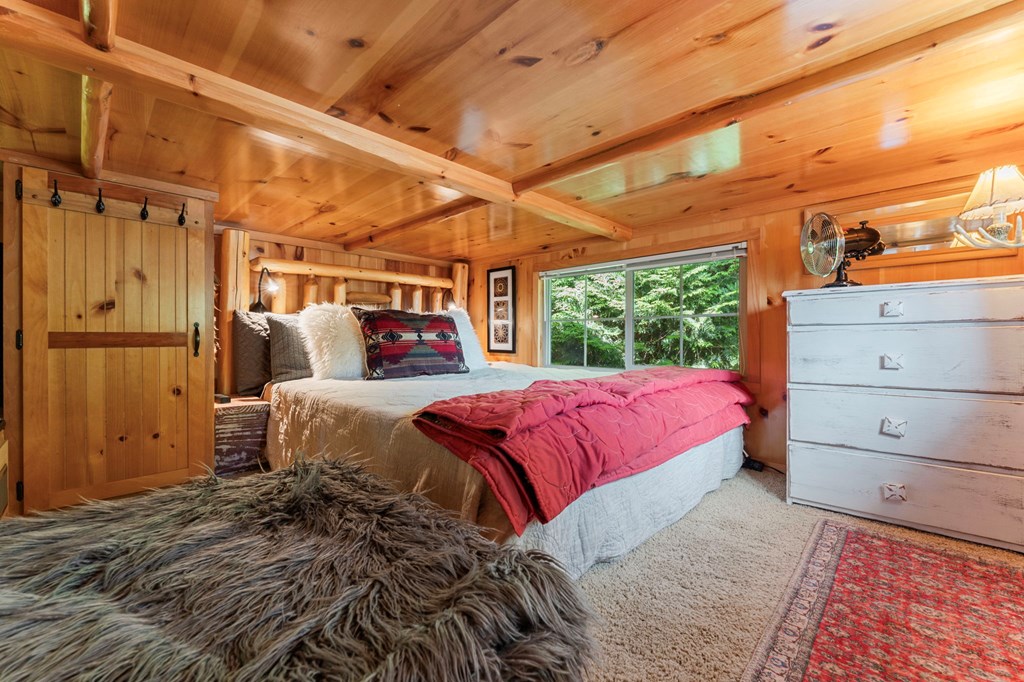 316 Thumpers Trail