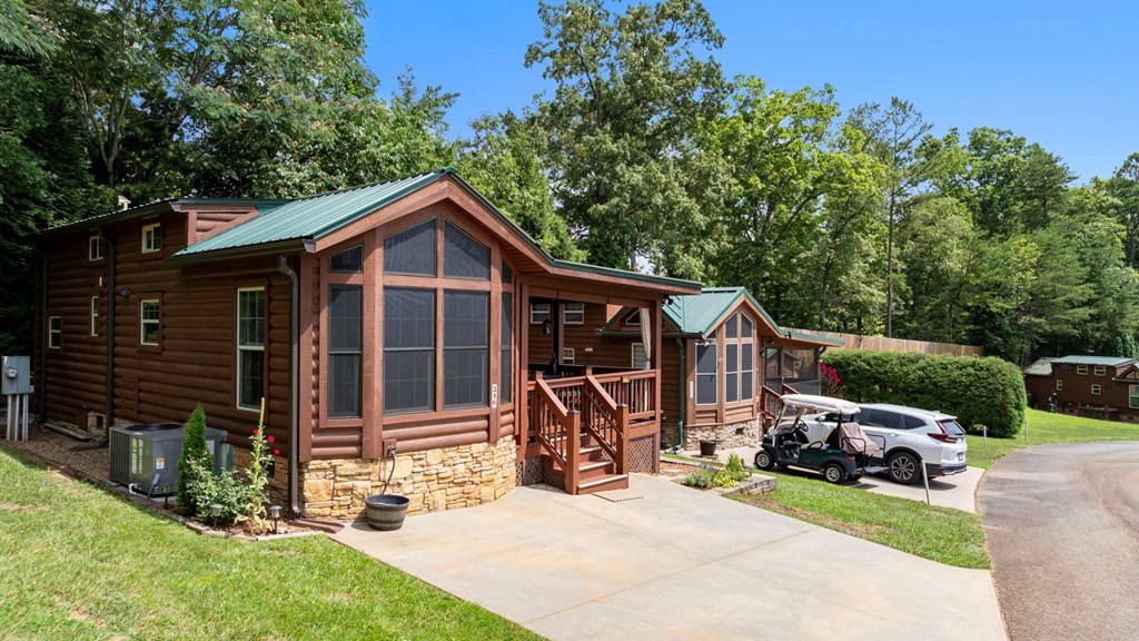 316 Thumpers Trail
