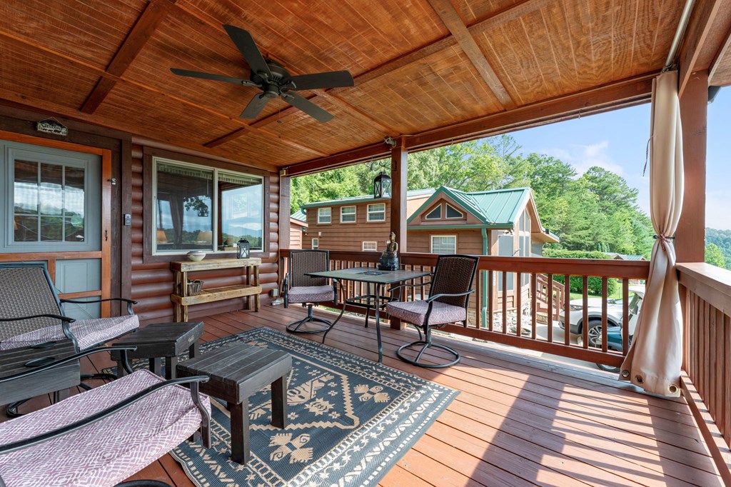 316 Thumpers Trail
