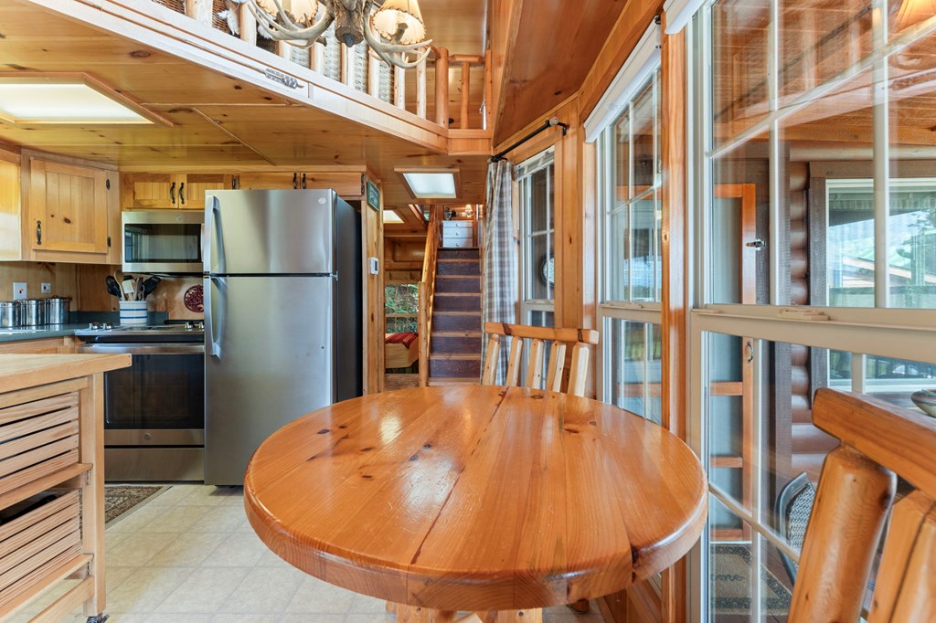 316 Thumpers Trail