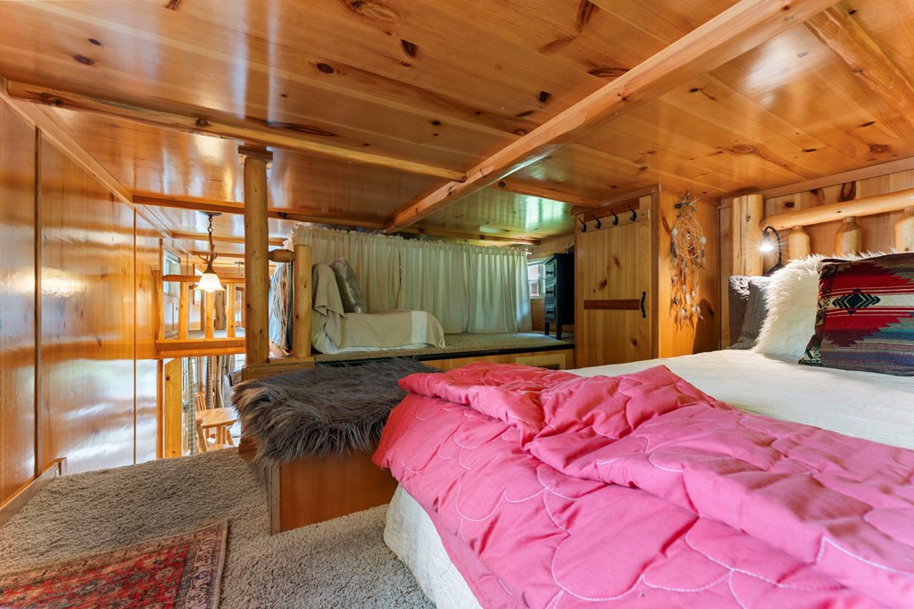 316 Thumpers Trail