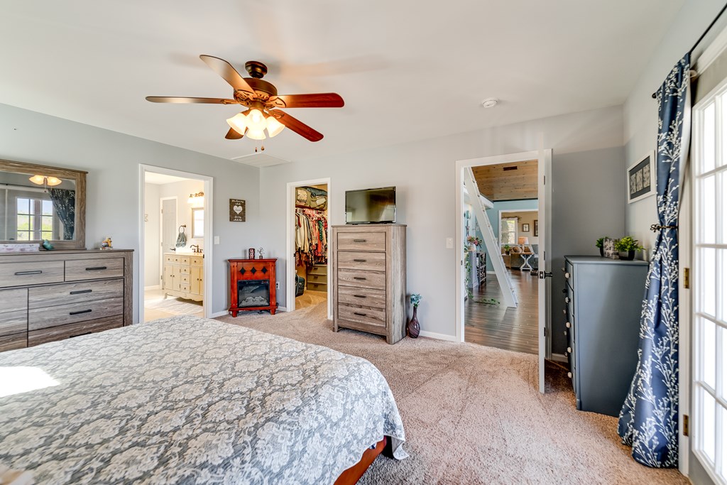 128 Cody Road