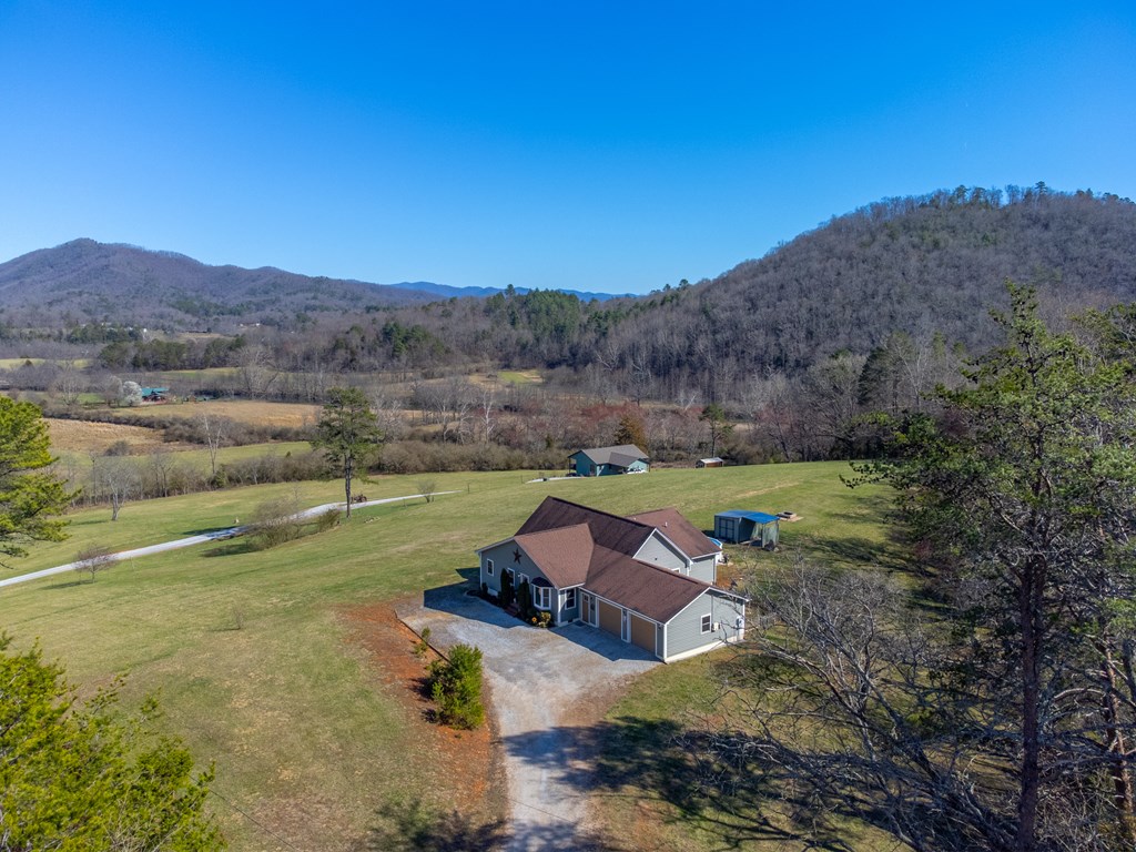 128 Cody Road