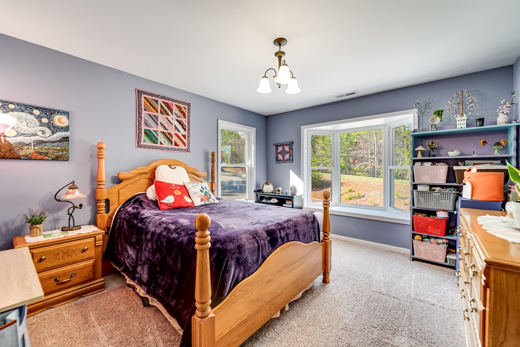 128 Cody Road