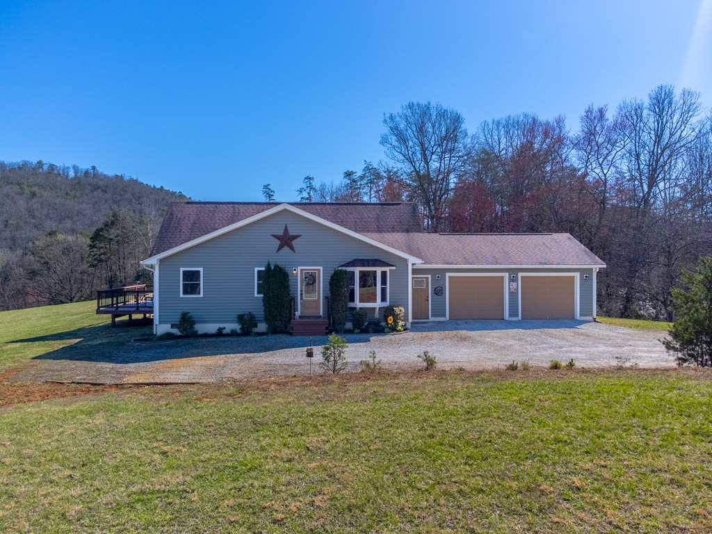 128 Cody Road