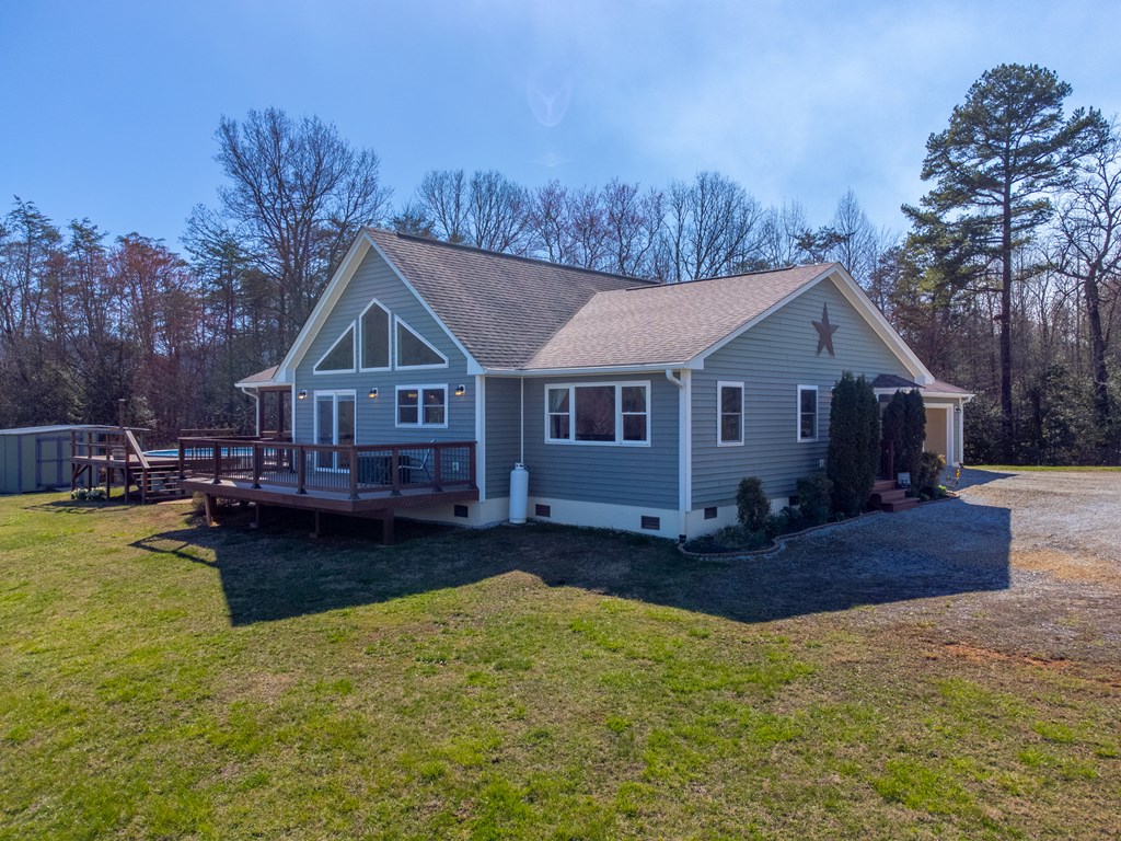 128 Cody Road