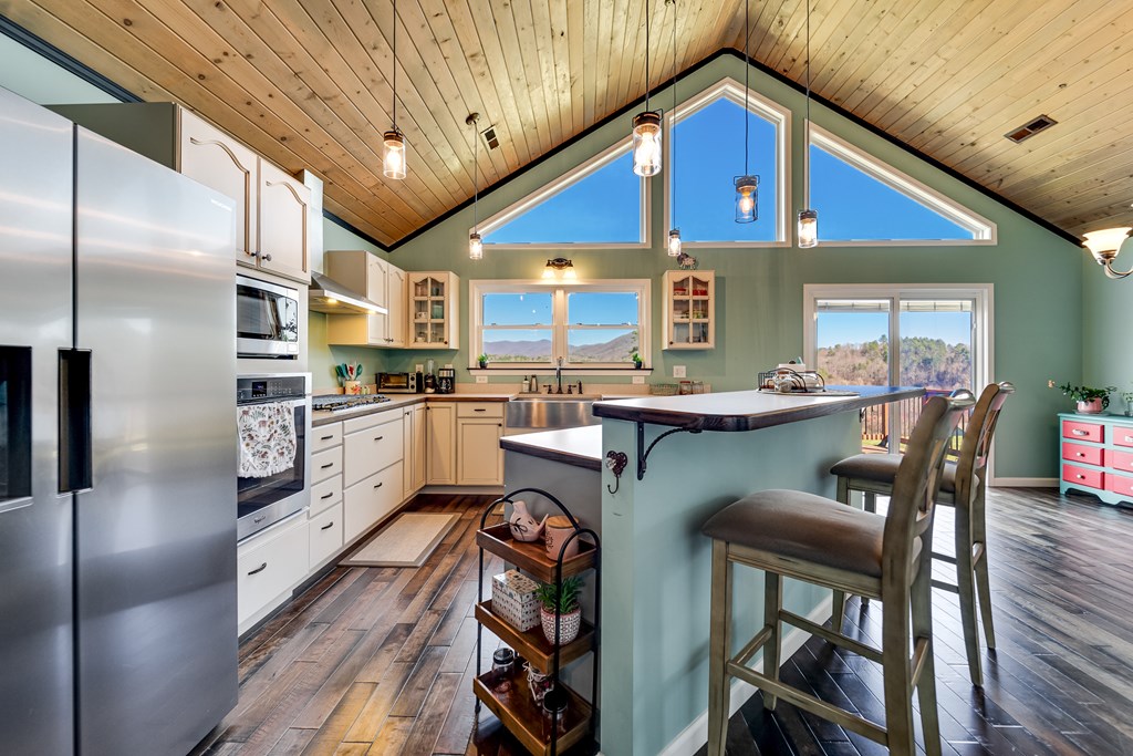 128 Cody Road