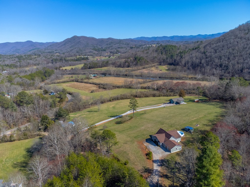128 Cody Road