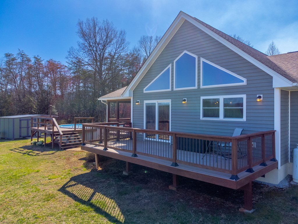 128 Cody Road