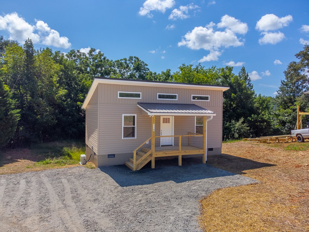110 Treeline Trail