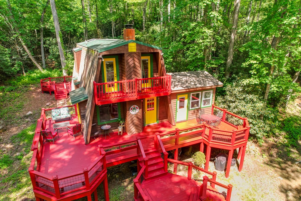 712 Still House Road