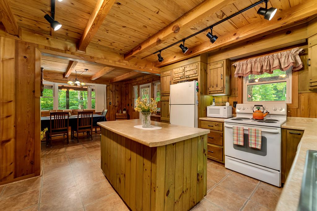 2177 Buck Creek Road