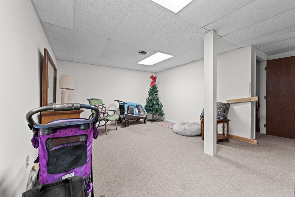 26 Meadowbrook Ct