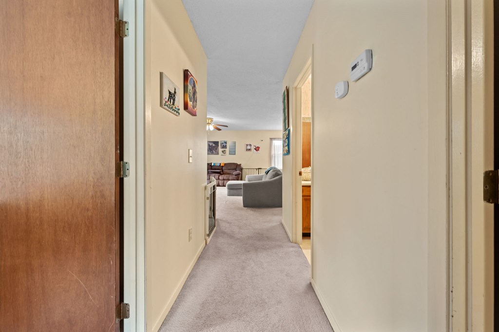 26 Meadowbrook Ct