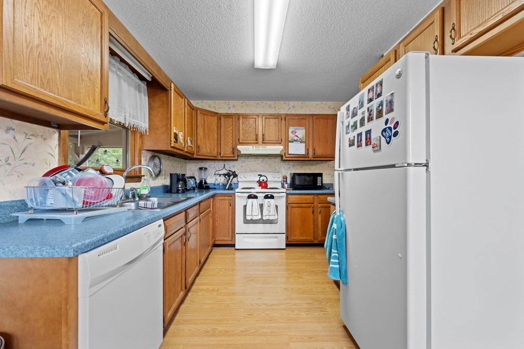 26 Meadowbrook Ct