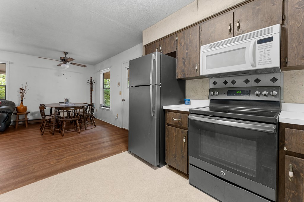 159 Silver Spruce Ln, Franklin