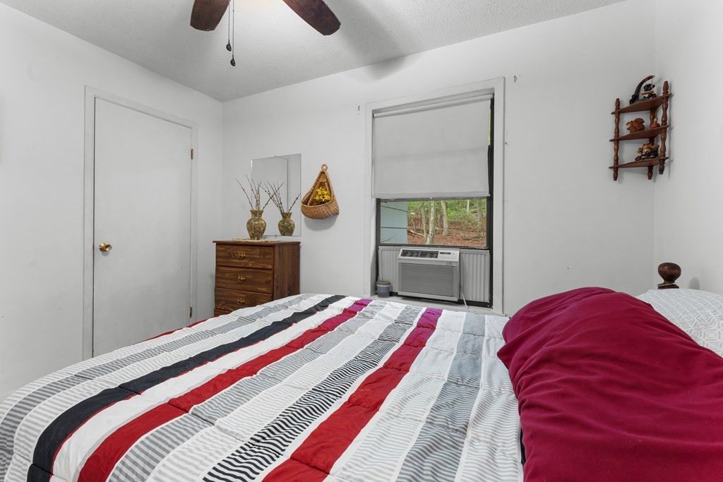 159 Silver Spruce Ln, Franklin