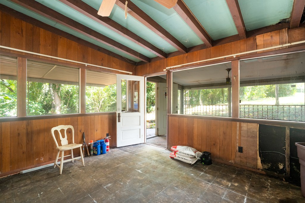 423 Iotla Street