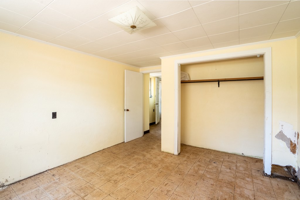 423 Iotla Street
