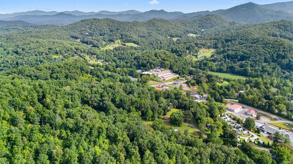 155 Cullasaja Hollow Rd