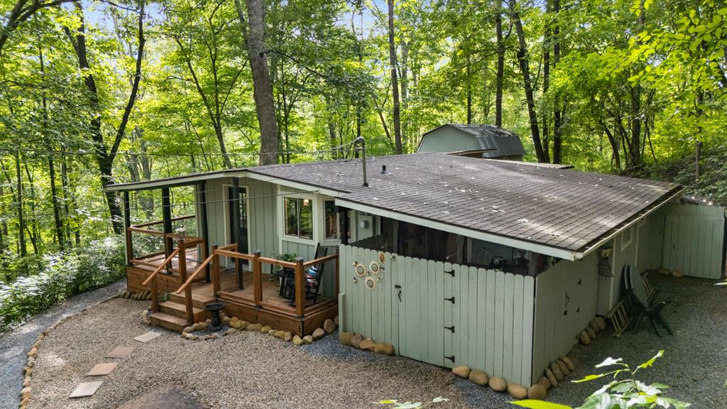 155 Cullasaja Hollow Rd
