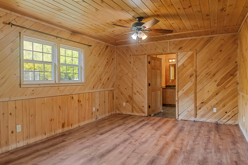 703 South Skeenah Rd