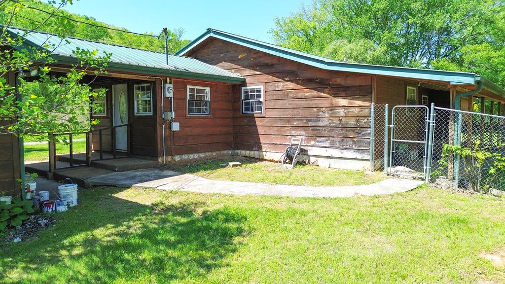 703 South Skeenah Rd