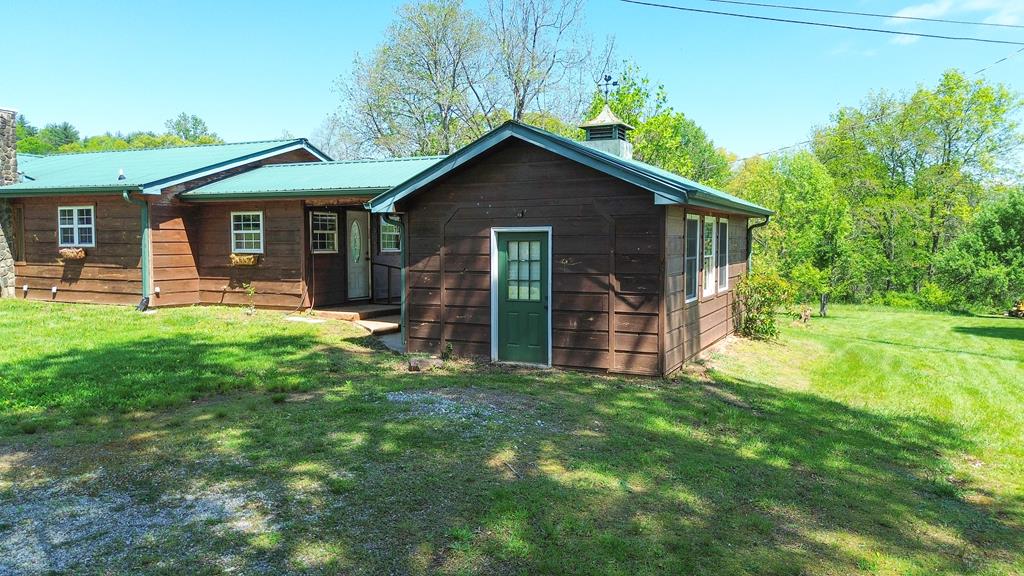 703 South Skeenah Rd